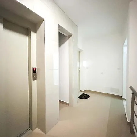 With Big Terrace 1175 Apartment