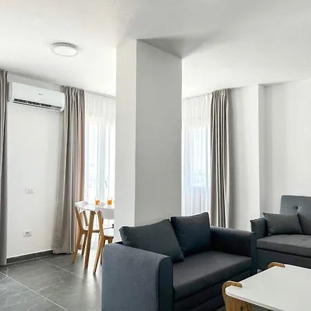 With Big Terrace 1175 Apartment